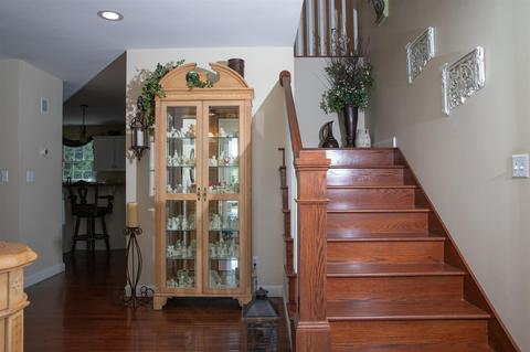 1310 Cobblestone Rd, Jasper, IN 47546 photo 3