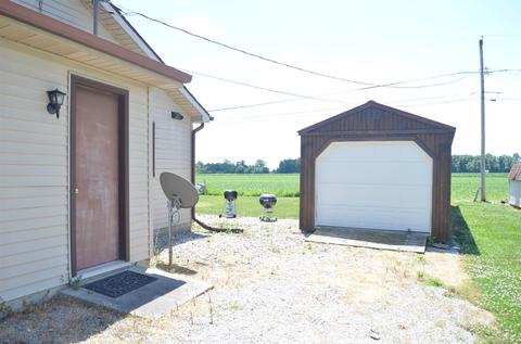 136 Linn Rd, Bluffton, IN 46714 photo 21