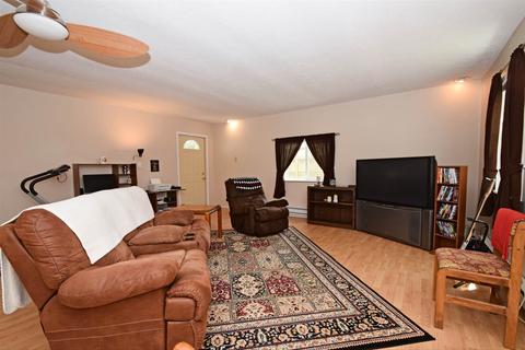 405 John St, Nappanee, IN 46550 photo 8