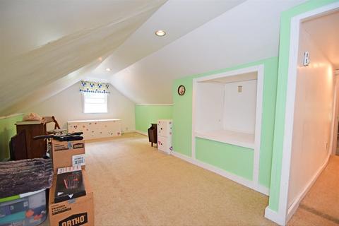 405 John St, Nappanee, IN 46550 photo 15