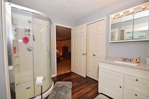 405 John St, Nappanee, IN 46550 photo 10