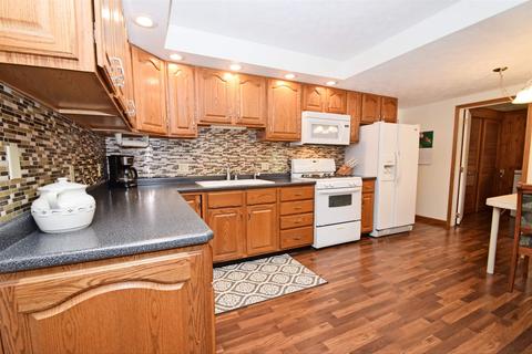 405 John St, Nappanee, IN 46550 photo 21