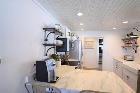 9078 E Hatchery Rd, Syracuse, IN 46567 photo 10