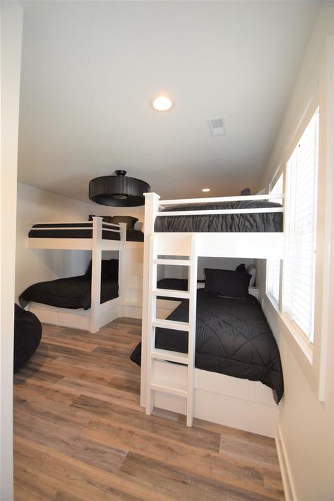 9078 E Hatchery Rd, Syracuse, IN 46567 photo 22