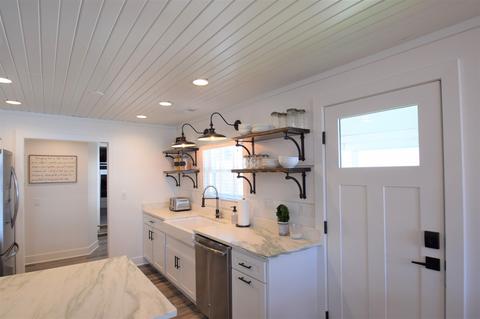 9078 E Hatchery Rd, Syracuse, IN 46567 photo 7
