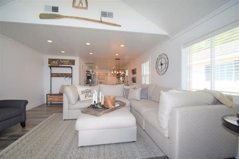 9078 E Hatchery Rd, Syracuse, IN 46567 photo 17