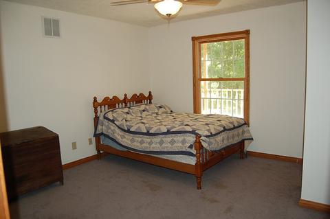 1076 E Abrams Rd, Bloomfield, IN 47424 photo 10