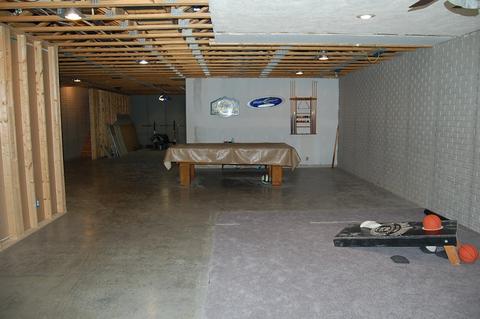 1076 E Abrams Rd, Bloomfield, IN 47424 photo 17