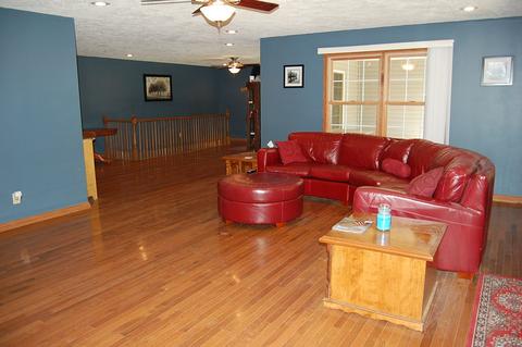 1076 E Abrams Rd, Bloomfield, IN 47424 photo 7