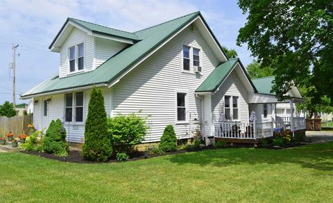 119 E Sherron St, Sweetser, IN 46987 photo 1