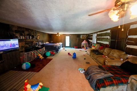 9730 Auburn Rd, Fort Wayne, IN 46825 photo 11