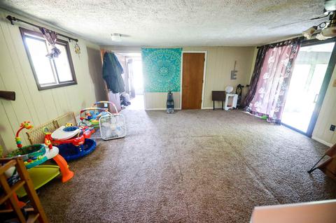 9730 Auburn Rd, Fort Wayne, IN 46825 photo 17