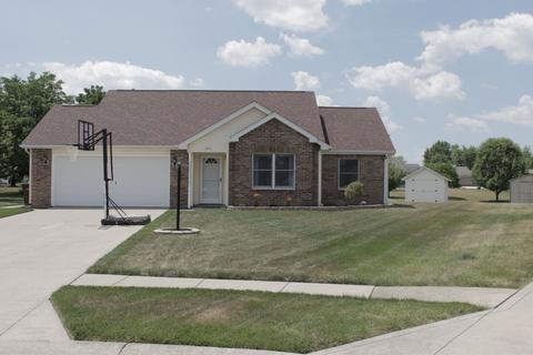 305 Rathert Ct, Auburn, IN 46706 photo 1