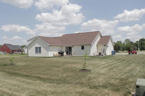 305 Rathert Ct, Auburn, IN 46706 photo 20