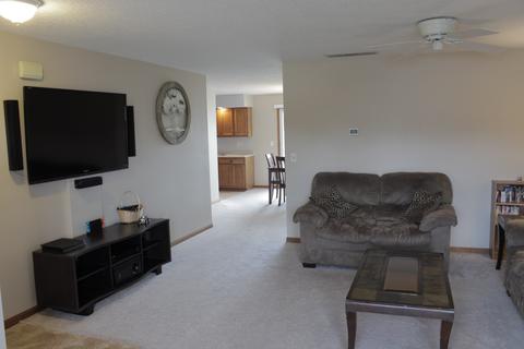 305 Rathert Ct, Auburn, IN 46706 photo 5
