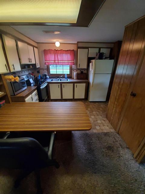 12 N Roberts Dr, Bicknell, IN 47512 photo 10