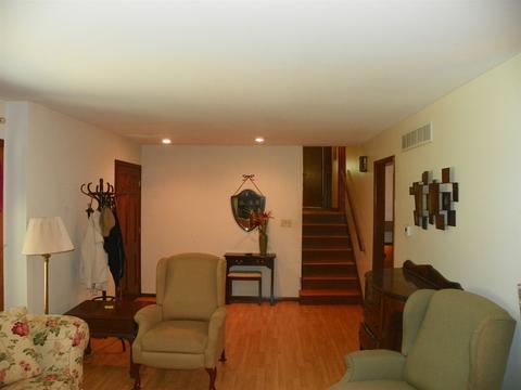 1318 E Allendale Dr, Bloomington, IN 47401 photo 8