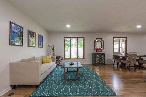 1339 E Allendale Ct, Bloomington, IN 47401 photo 4