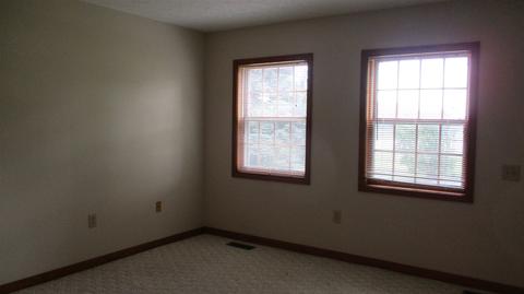 2 Blackberry Lane Dr, Delphi, IN 46923 photo 7