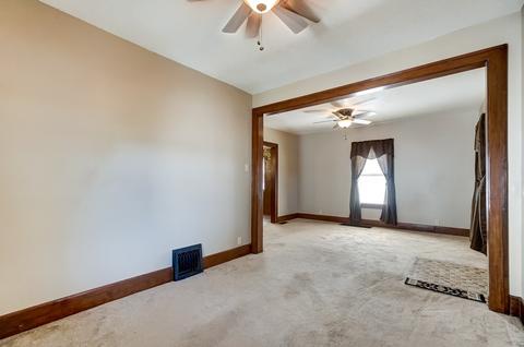 706 E Keyser St, Garrett, IN 46738 photo 4