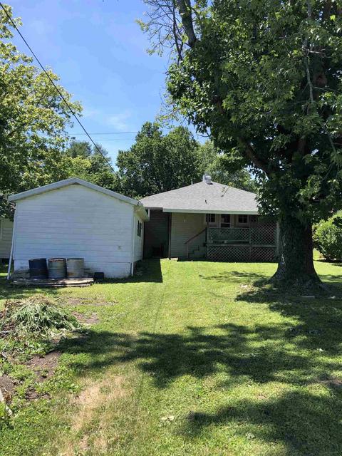 312 S St, Bedford, IN 47421 photo 6