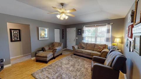 790 Overbrook Dr, Jasper, IN 47546 photo 3