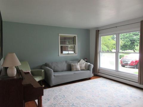 503 N High St, Lagrange, IN 46761 photo 2