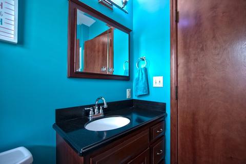 258 E John St, Nappanee, IN 46550 photo 21