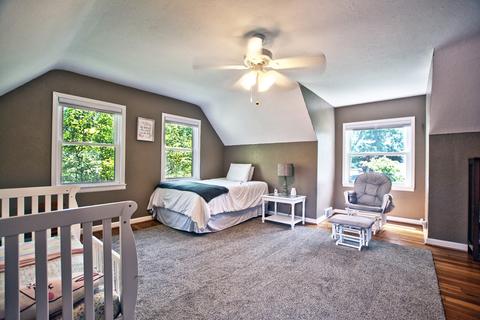 258 E John St, Nappanee, IN 46550 photo 23