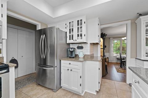 1411 Timberlake Trl, Fort Wayne, IN 46804 photo 9