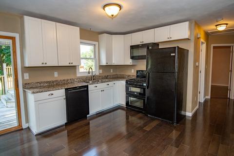30758 Springfield Ct, Granger, IN 46530 photo 13