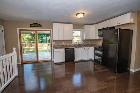 30758 Springfield Ct, Granger, IN 46530 photo 3