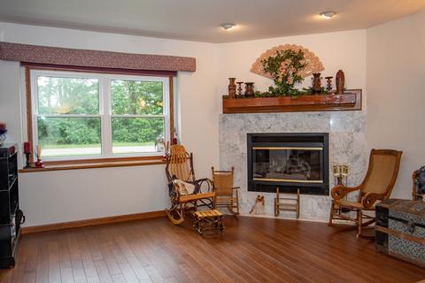 11060 Anderson Rd, Granger, IN 46530 photo 2