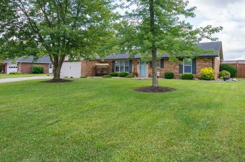 2733 W Deshong Dr, Pendleton, IN 46064 photo 2