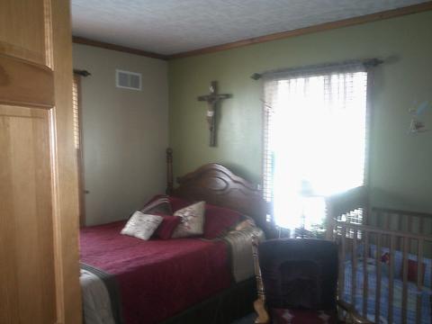123 E Maple St, Bremen, IN 46506 photo 12