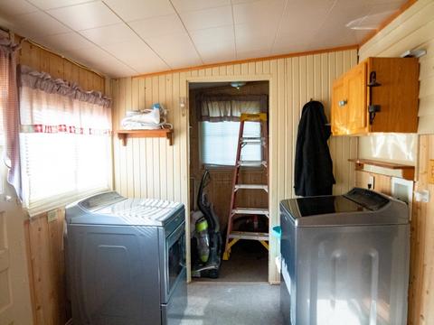 100 W Vine St, Mount Summit, IN 47361 photo 10