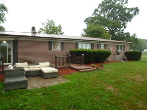 10500 S 100 E, Fairmount, IN 46928 photo 4