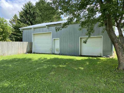 211 Grant St, Windfall, IN 46076 photo 4