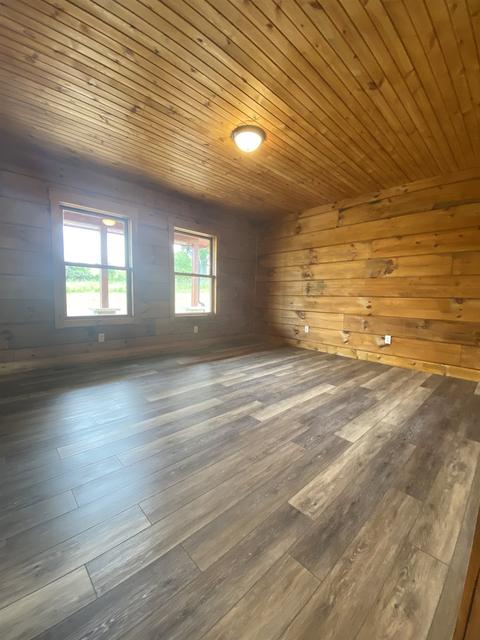 6628 E Sylvania Rd, Bloomfield, IN 47424 photo 14