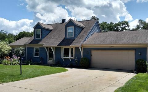 16244 Continental Ln, Granger, IN 46530 photo 1