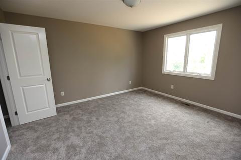 2050 Freestone Pl, Huntertown, IN 46748 photo 18
