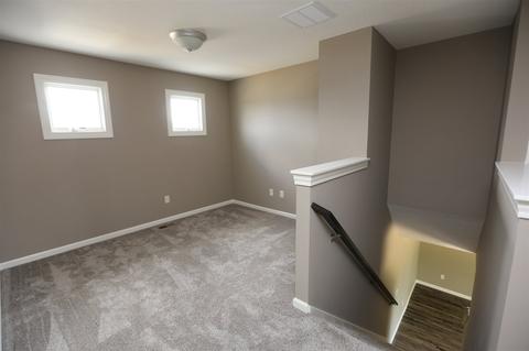 2050 Freestone Pl, Huntertown, IN 46748 photo 9