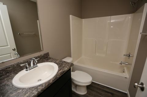 2050 Freestone Pl, Huntertown, IN 46748 photo 16
