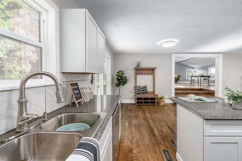 52985 Ash Rd, Granger, IN 46530 photo 12