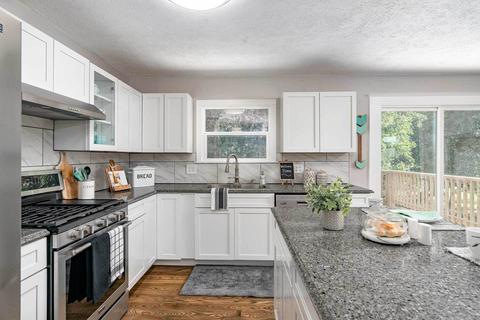 52985 Ash Rd, Granger, IN 46530 photo 10