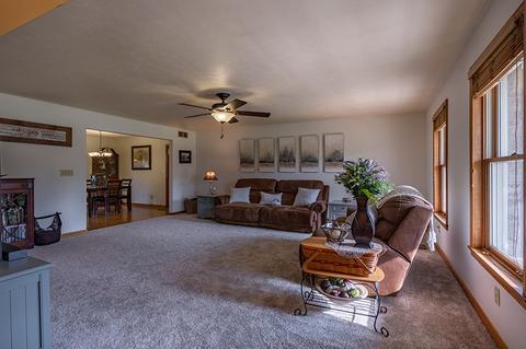 341 Daffodil Ln, Jasper, IN 47546 photo 2