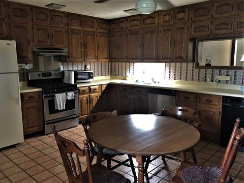 4 E Maple St, Washington, IN 47501 photo 9