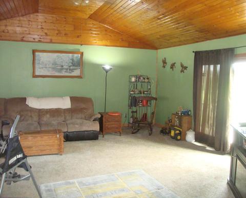 11702 N 700 E, Odon, IN 47562 photo 2