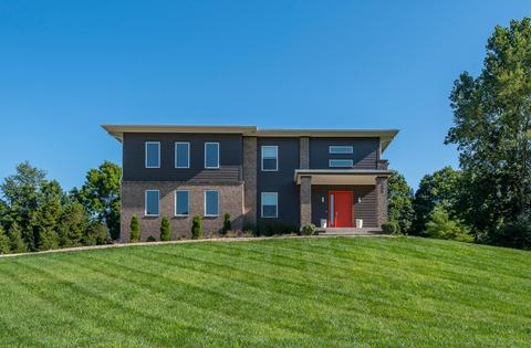 2535 E Manor Ct, Bloomington, IN 47401 photo 1