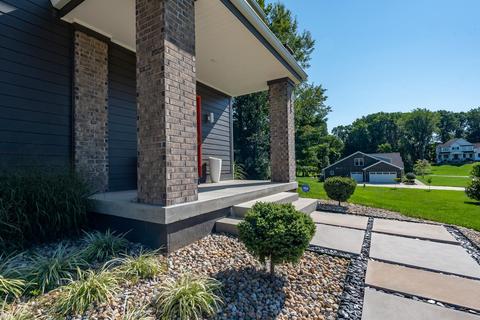 2535 E Manor Ct, Bloomington, IN 47401 photo 2